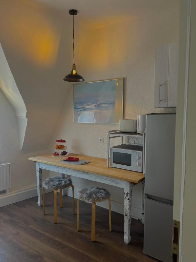 City Apartment, Ferienwohnung 3 Zkdb, Balkon, Dachgeschoss, Naehe Duesseldorf Крефельд Екстер'єр фото